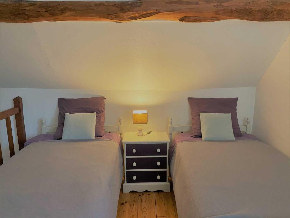 Le Moulin De Pasnel Bed & Breakfast Monteaux Exterior foto